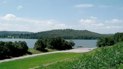 Prairie Grove Lake